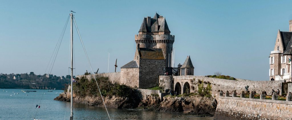 Liste des 5 plus grands promoteurs immobiliers de la région Bretagne